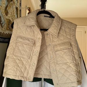 Boxy quilted vest
